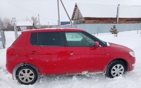 Skoda Fabia II, 2011 год, 500 000 рублей, 3 фотография