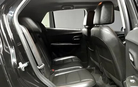 Chevrolet Trax, 2021 год, 1 750 000 рублей, 12 фотография