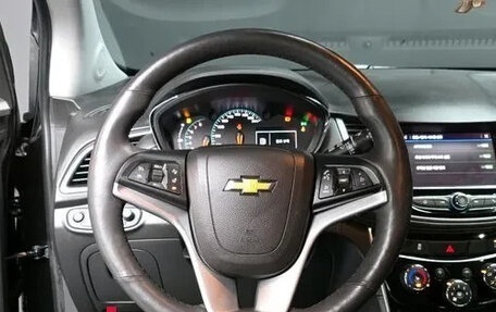 Chevrolet Trax, 2021 год, 1 750 000 рублей, 13 фотография