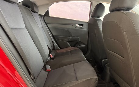 Hyundai Solaris II рестайлинг, 2021 год, 1 590 000 рублей, 21 фотография