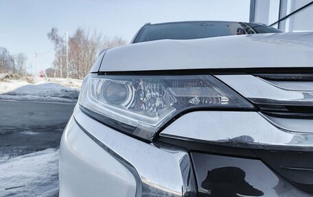 Mitsubishi Outlander III рестайлинг 3, 2016 год, 1 599 000 рублей, 21 фотография