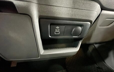 Volkswagen Caravelle, 2025 год, 5 000 000 рублей, 26 фотография