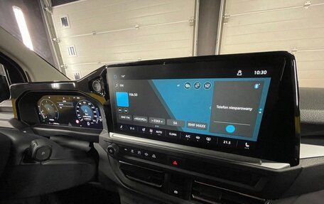 Volkswagen Caravelle, 2025 год, 5 000 000 рублей, 24 фотография