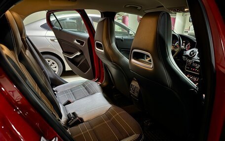 Mercedes-Benz GLA, 2014 год, 1 840 000 рублей, 13 фотография