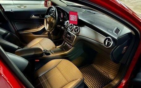 Mercedes-Benz GLA, 2014 год, 1 840 000 рублей, 12 фотография