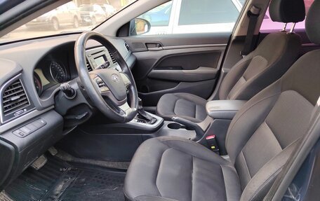 Hyundai Elantra VI рестайлинг, 2016 год, 1 050 000 рублей, 6 фотография