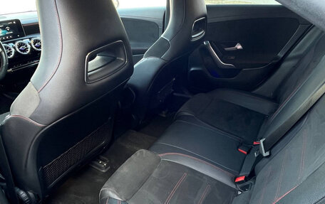 Mercedes-Benz CLA, 2019 год, 3 330 000 рублей, 6 фотография