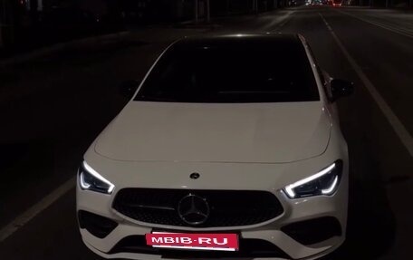 Mercedes-Benz CLA, 2019 год, 3 330 000 рублей, 3 фотография