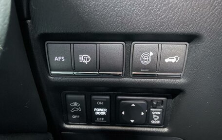 Infiniti QX56, 2010 год, 1 800 000 рублей, 16 фотография