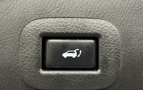 Infiniti QX56, 2010 год, 1 800 000 рублей, 27 фотография