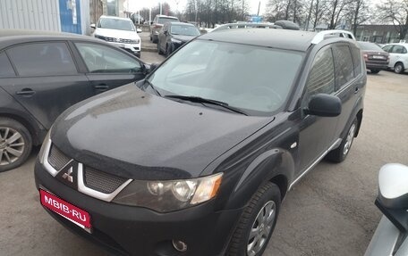 Mitsubishi Outlander III рестайлинг 3, 2008 год, 770 000 рублей, 3 фотография
