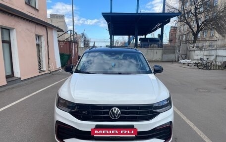 Volkswagen Tiguan II, 2023 год, 4 999 328 рублей, 3 фотография
