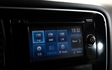 Mitsubishi Outlander III рестайлинг 3, 2015 год, 1 789 000 рублей, 15 фотография