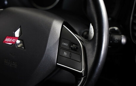 Mitsubishi Outlander III рестайлинг 3, 2015 год, 1 789 000 рублей, 11 фотография