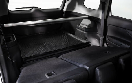 Mitsubishi Outlander III рестайлинг 3, 2015 год, 1 789 000 рублей, 30 фотография