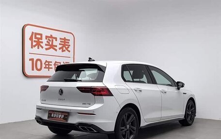 Volkswagen Golf VIII, 2023 год, 2 165 000 рублей, 4 фотография