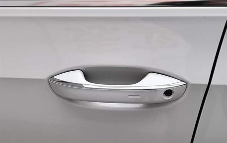 Volkswagen Golf VIII, 2023 год, 2 165 000 рублей, 10 фотография