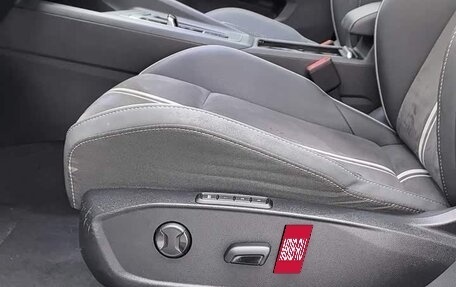 Volkswagen Golf VIII, 2023 год, 2 165 000 рублей, 18 фотография