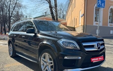 Mercedes-Benz GL-Класс, 2015 год, 3 875 000 рублей, 4 фотография