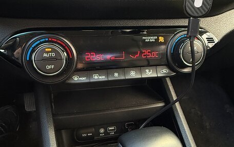 KIA K3, 2020 год, 2 200 000 рублей, 33 фотография