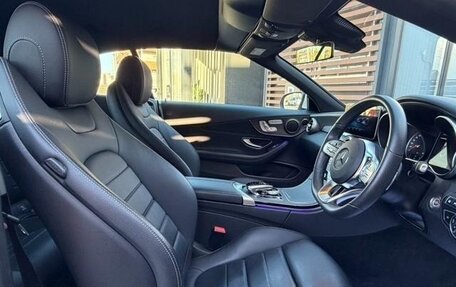 Mercedes-Benz C-Класс, 2017 год, 1 950 000 рублей, 5 фотография