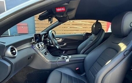 Mercedes-Benz C-Класс, 2017 год, 1 950 000 рублей, 6 фотография