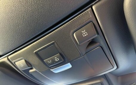 Mercedes-Benz C-Класс, 2017 год, 1 950 000 рублей, 18 фотография