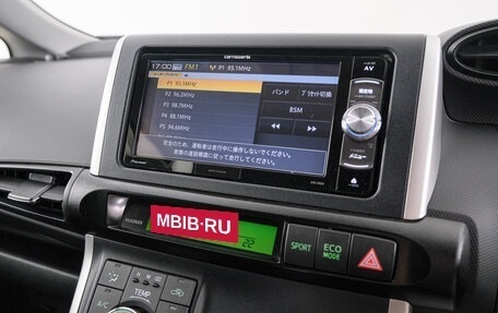 Toyota Wish II, 2011 год, 1 449 000 рублей, 16 фотография