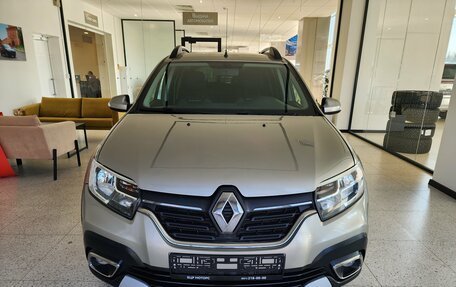 Renault Sandero II рестайлинг, 2020 год, 995 000 рублей, 2 фотография