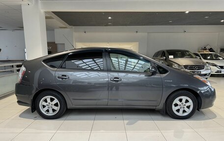 Toyota Prius, 2007 год, 659 000 рублей, 8 фотография