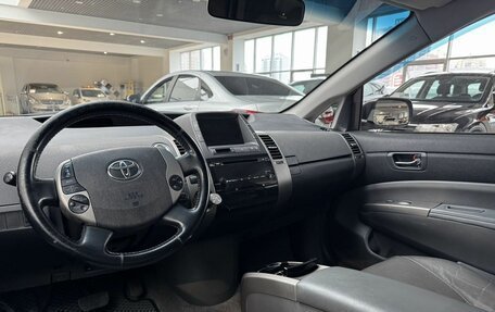 Toyota Prius, 2007 год, 659 000 рублей, 19 фотография