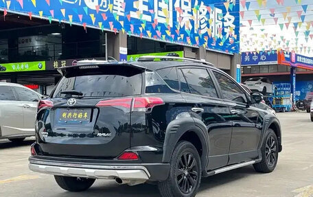 Toyota RAV4, 2019 год, 1 799 200 рублей, 4 фотография