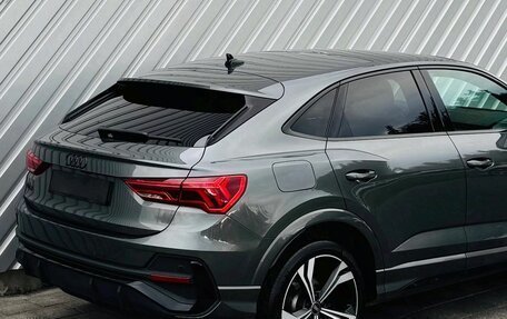 Audi Q3, 2022 год, 2 500 000 рублей, 5 фотография