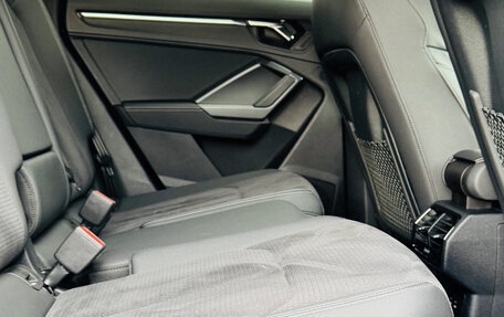Audi Q3, 2022 год, 2 500 000 рублей, 26 фотография