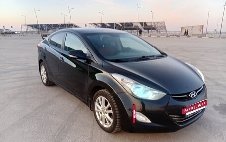 Hyundai Elantra V, 2011 год, 790 000 рублей, 2 фотография