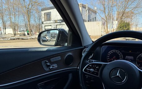 Mercedes-Benz E-Класс, 2019 год, 3 600 000 рублей, 8 фотография