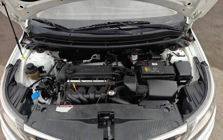 KIA Rio III рестайлинг, 2014 год, 835 000 рублей, 23 фотография