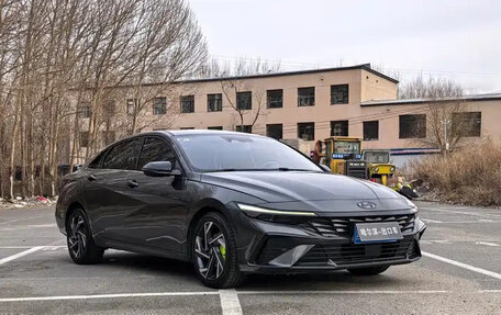 Hyundai Elantra, 2023 год, 1 390 000 рублей, 3 фотография