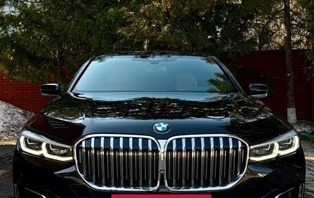 BMW 7 серия, 2019 год, 7 300 000 рублей, 2 фотография