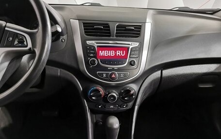 Hyundai Solaris II рестайлинг, 2011 год, 651 000 рублей, 14 фотография