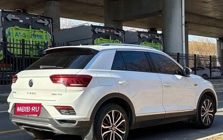 Volkswagen T-Roc I, 2021 год, 1 409 300 рублей, 3 фотография