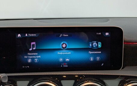 Mercedes-Benz A-Класс, 2019 год, 2 355 000 рублей, 23 фотография