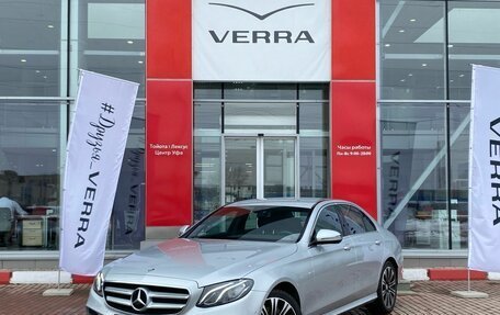 Mercedes-Benz E-Класс, 2018 год, 3 870 000 рублей, 1 фотография