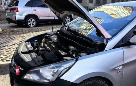 Hyundai Solaris II рестайлинг, 2016 год, 630 000 рублей, 13 фотография