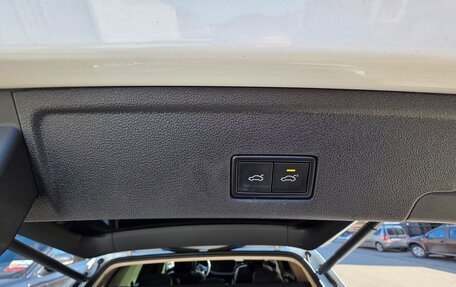 Volkswagen Touareg III, 2020 год, 4 790 000 рублей, 12 фотография