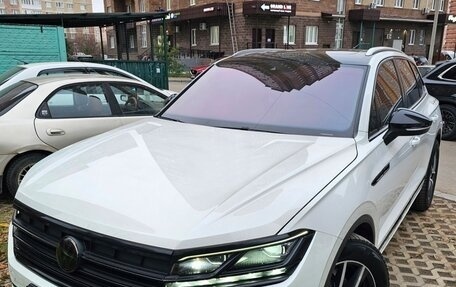 Volkswagen Touareg III, 2020 год, 4 790 000 рублей, 3 фотография