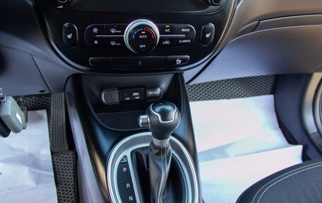 KIA Soul II рестайлинг, 2017 год, 1 519 000 рублей, 23 фотография