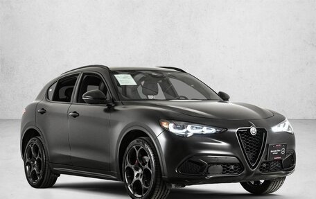 Alfa Romeo Stelvio, 2023 год, 6 790 000 рублей, 3 фотография
