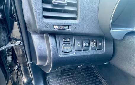 Toyota Highlander III, 2012 год, 2 300 000 рублей, 16 фотография