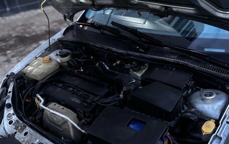 Ford Focus IV, 2002 год, 268 000 рублей, 12 фотография